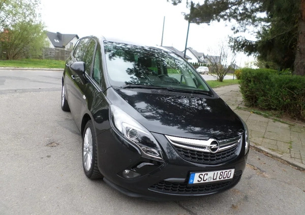 Opel Zafira cena 42900 przebieg: 159000, rok produkcji 2016 z Radom małe 781